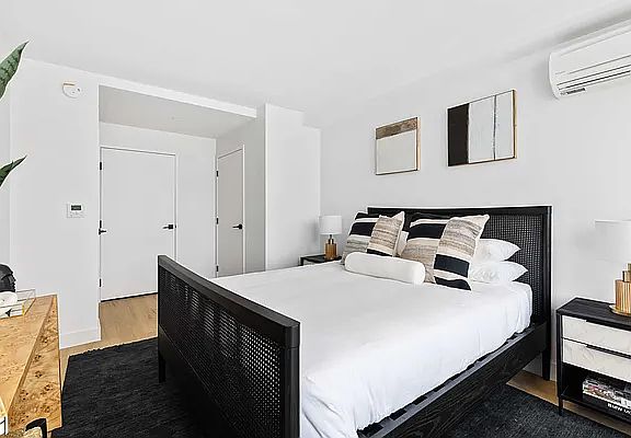 3rd image of 3701 30th Ave #3