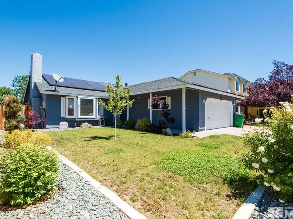 1646 Panaca Dr, Carson City, NV 89701