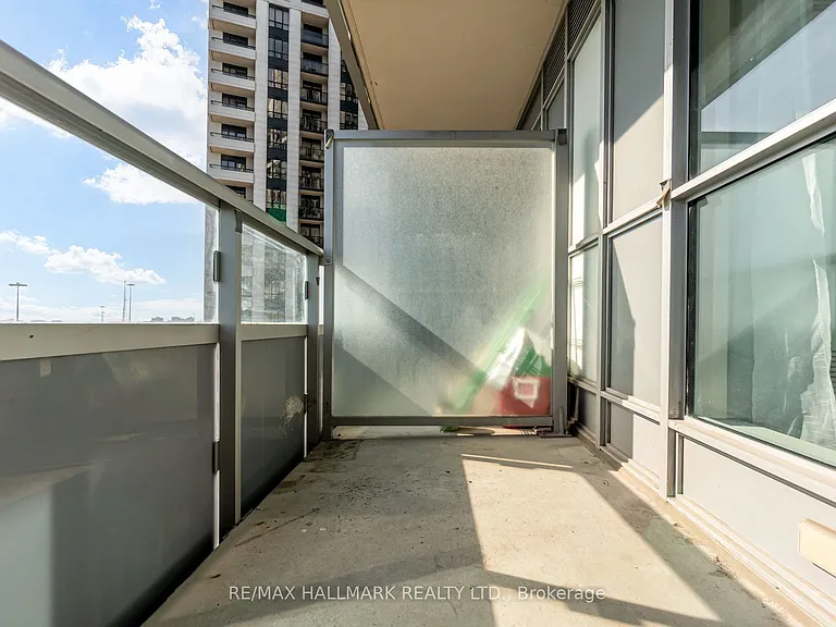 120 Harrison Garden Blvd #807 — Photo 21
