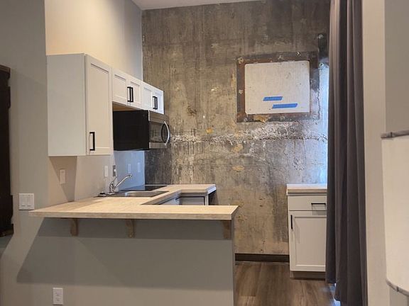3rd image of 107 S Water St #10512450