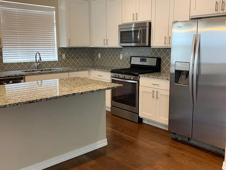 1575 Portland Gold Dr — Photo 27