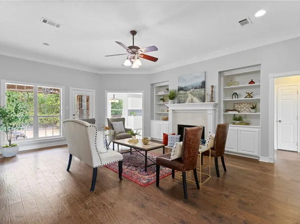 4108 Settlers Way, Bryan, TX 77808