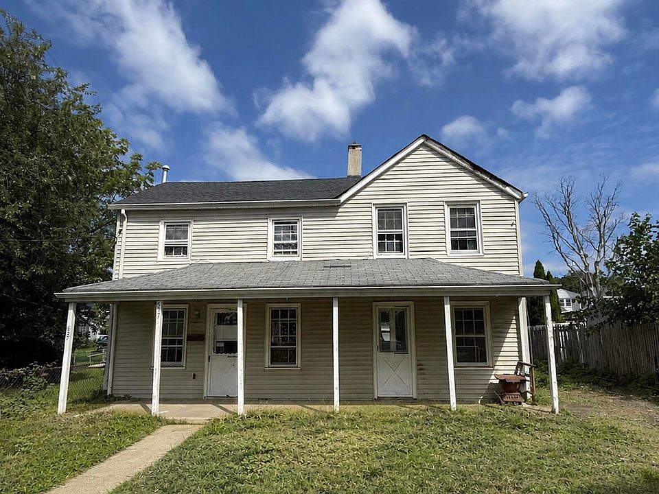 1st image of 657 Martin Street