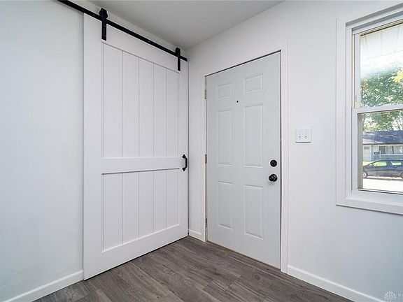 5th image of 2600 Crestwell Pl