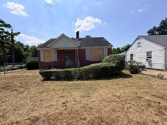 2nd image of 2495 Deadrick Ave