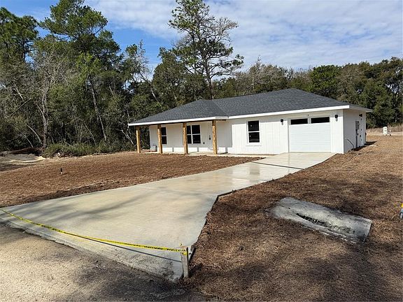 3rd image of 13 Bay Trak