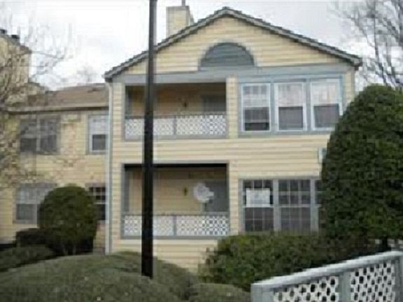 5th image of 8121 Tremaine Ct APT G