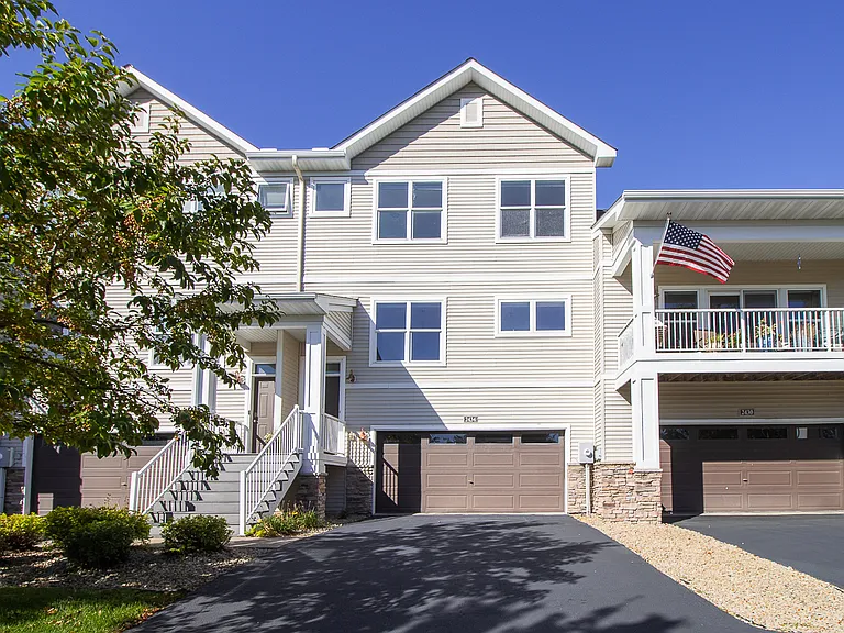 2434 Elianna Dr — Photo 41