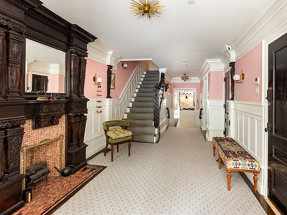 3rd image of 64 W 87th St #Townhouse