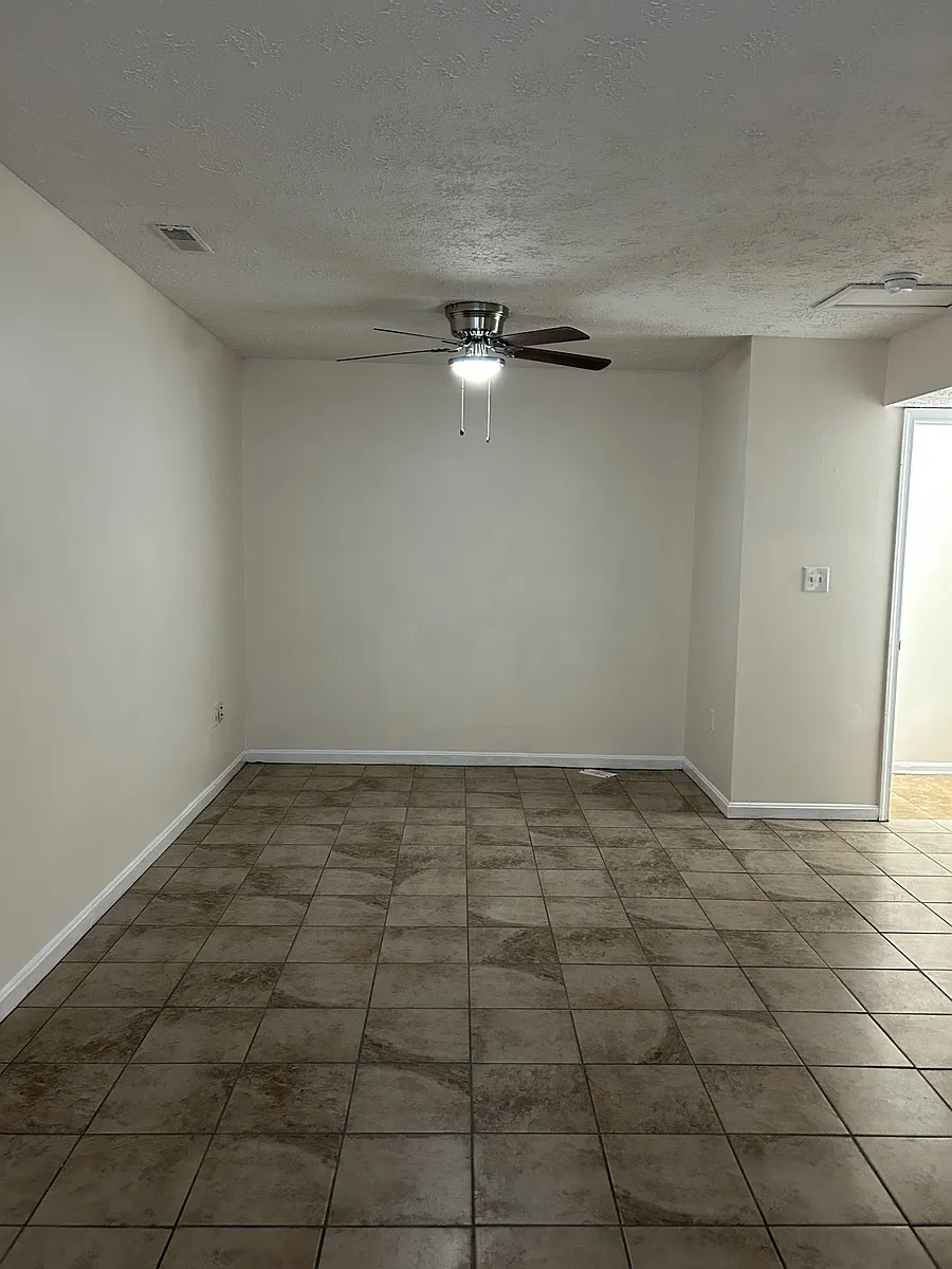 Building Photo - 46354 Columbus Dr #1-1107