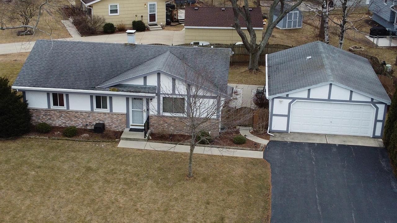 Crestview Racine Wi 2725 Crestview Park DRIVE, Racine, WI 53402 | Zillow