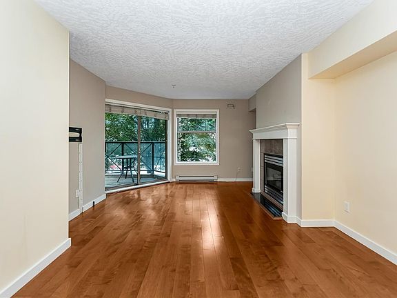 5th image of 935 Johnson St #209