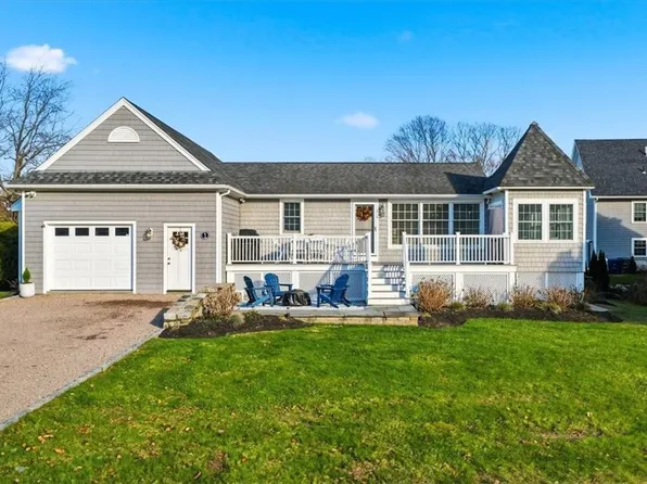 3 Clifford Dr, Westerly, RI 02891