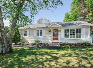 3 Knowlton Rd, Nashua, NH 03063