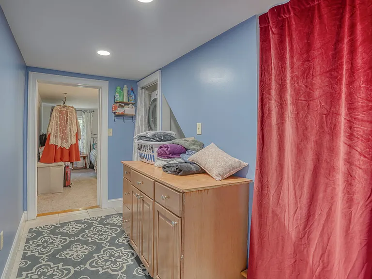 103 S College Ave — Photo 14