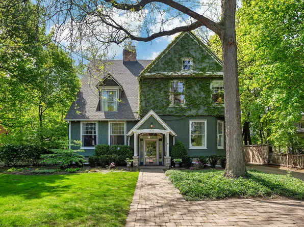 1220 Ridge Ave, Evanston, IL 60202