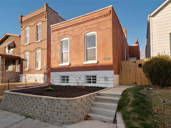 2917 Mount Pleasant St, Saint Louis, MO 63111