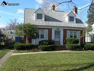 1st image of 1798 Wright Ave