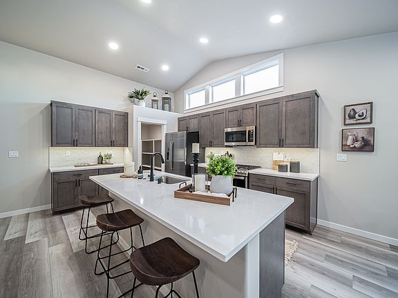 Pacific - Kitchen 2