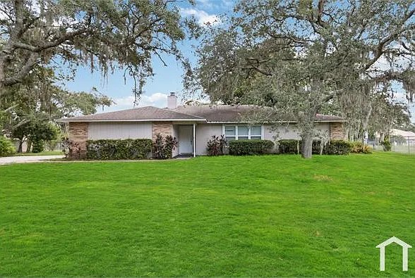 1733 Mink Dr