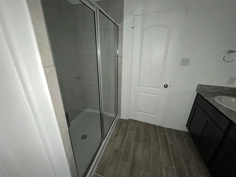 19615 Cat Spruce Ct — Photo 6