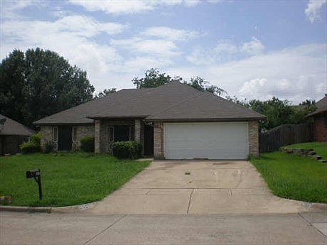 1st image of 3659 Forest Trail Dr
