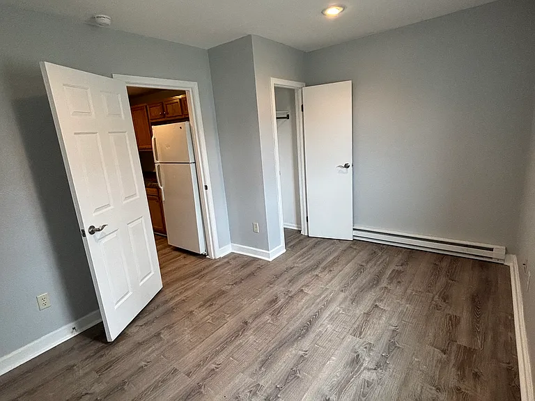 8011 W D Ave #C — Photo 7