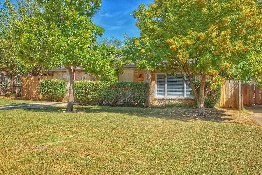 1st image of 2733 NW 57th St