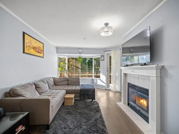 2962 Trethewey St #207, Abbotsford, BC V2T 4M3