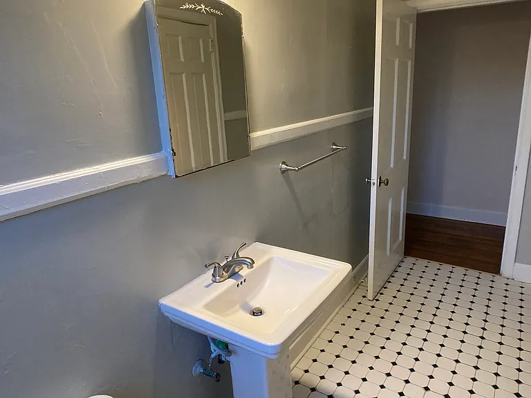 917 Oxmoor Rd #201 — Photo 30
