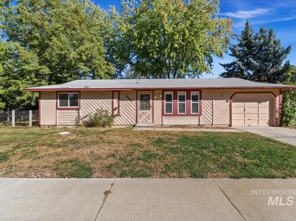 8660 W Midland St, Boise, ID 83704