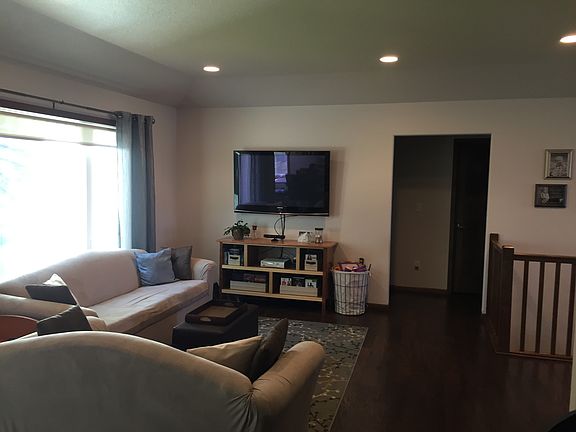 4th image of 3245 4th Ave N