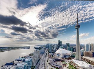 10 York St #5510, Toronto, ON M5J 0E1