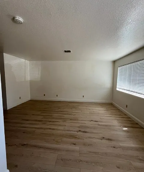 6420 Nacimiento Ave #5 — Photo 2