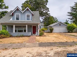 115 S 6th St, Independence, OR 97351