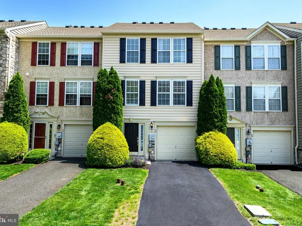 58 Dare Ln, Pottstown, PA 19465