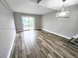 1201 SW 42nd Ave #201, Miami, FL 33134