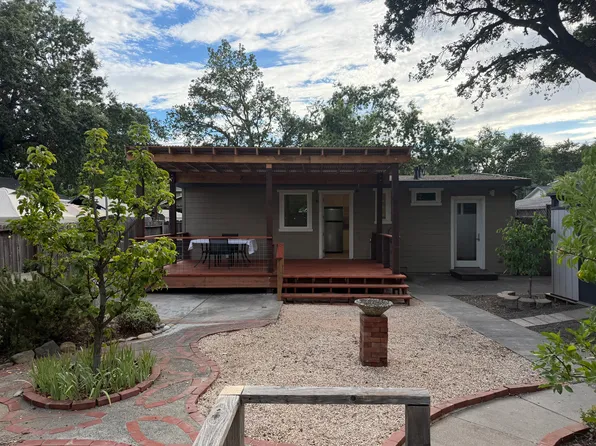 18351 Clayton Ave, Sonoma, CA 95476