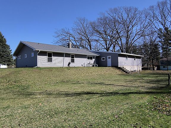 3rd image of 1113 N Jebavy Dr