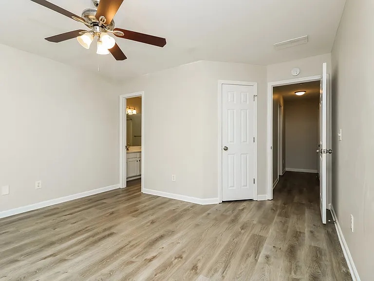 3242 Liberty Commons Dr NW — Photo 13