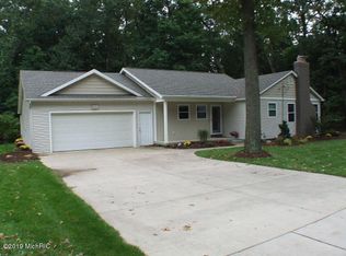 3190 Hayward Dr SE, Grand rapids, MI 49546
