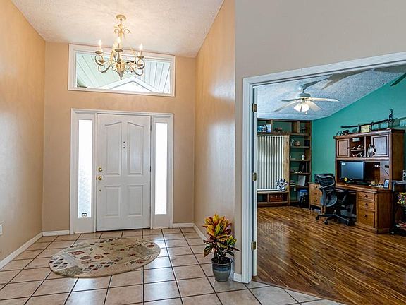 4th image of 3919 Northridge Dr