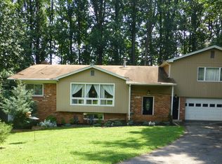 16517 Magnolia Ct, Silver Spring, MD 20905