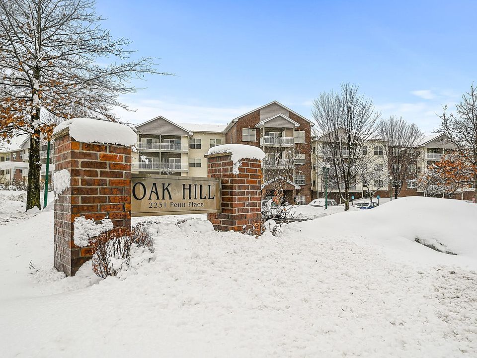 1st image of 2231 Penn Pl S #101