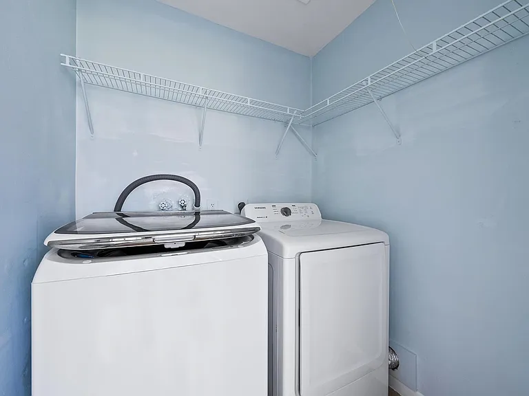 507 Capri Pl #K — Photo 17