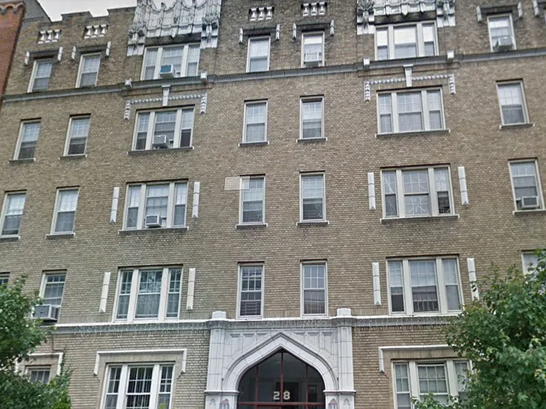 28 Duncan Ave Apartments — Photo 14