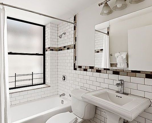 5th image of 150 W 51st St #1017
