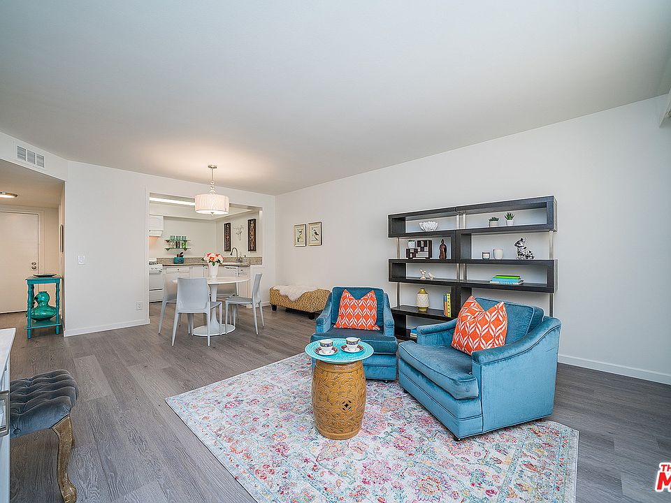 1st image of 981 S Saint Andrews Pl APT 204
