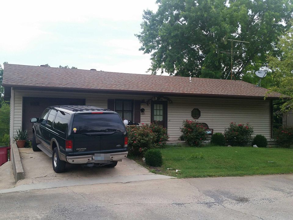 1st image of 25 Bonanza Dr