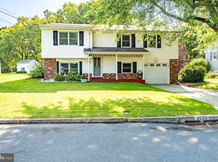 6055 Edward Dr, Mechanicsburg, PA 17050